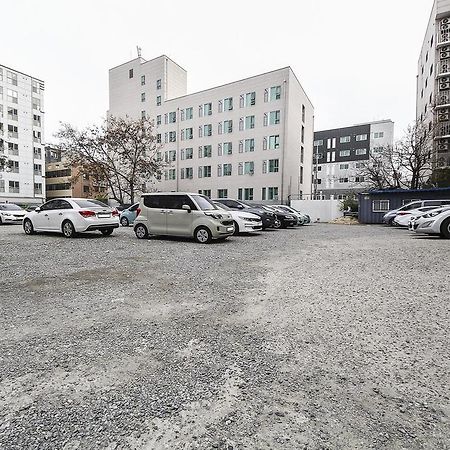 Hotel Diamond Сувон Екстериор снимка